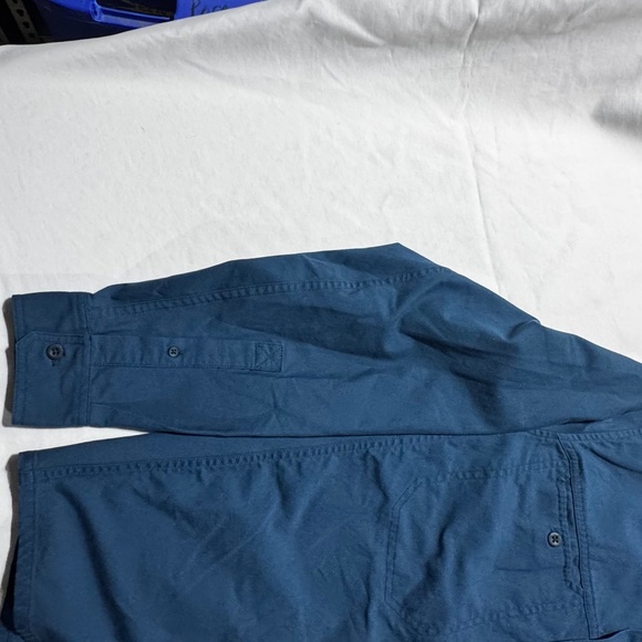 SITKA Gear Harvester Shirt size Medium. Great condition. - Picture 5 of 10